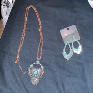 Paparazzi necklace and earrings set
